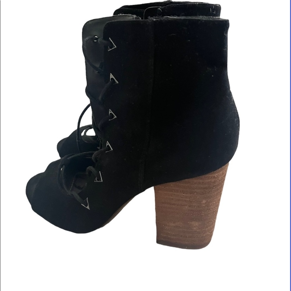 Carlos by Carlos Santana Black Heels Size 7M